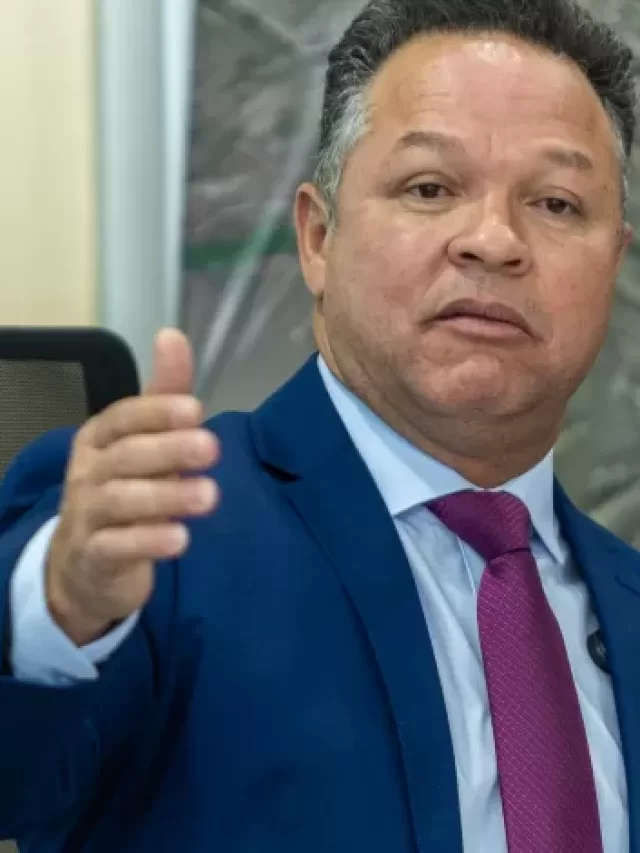 Prefeito Cláudio Ferreira envia projeto para fortalecer terminal ferroviário